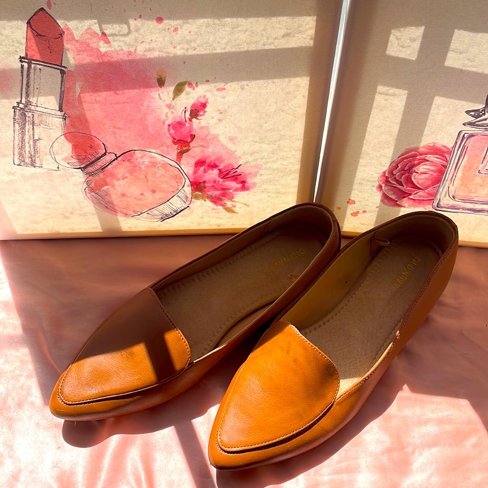 BROWN LEATHER FLATS